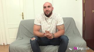 Masonia becomes a posh girl to bang a rich dude