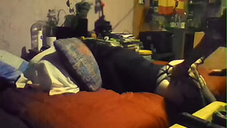 Faby swallows cock desperately and gives it to receive a good fuck with firmness and authority while she ends up screaming and continues.
