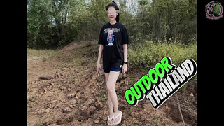 Thai young woman Amateur Outdoor Fuck – POV Creampie In Nature Thai audio
