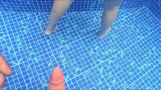 I CATCH A STRANGER WITH A HUGE ASS IN THE POOL AND PUNCH MY DICK STRAIGHT IN HER PUSSY