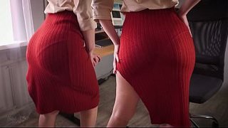 Business Woman Teases VPL In Tight Skirt