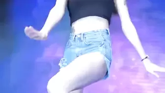 Time To Nut Hard Over This Hot Korean Dancer With Such Gorgeous Legs